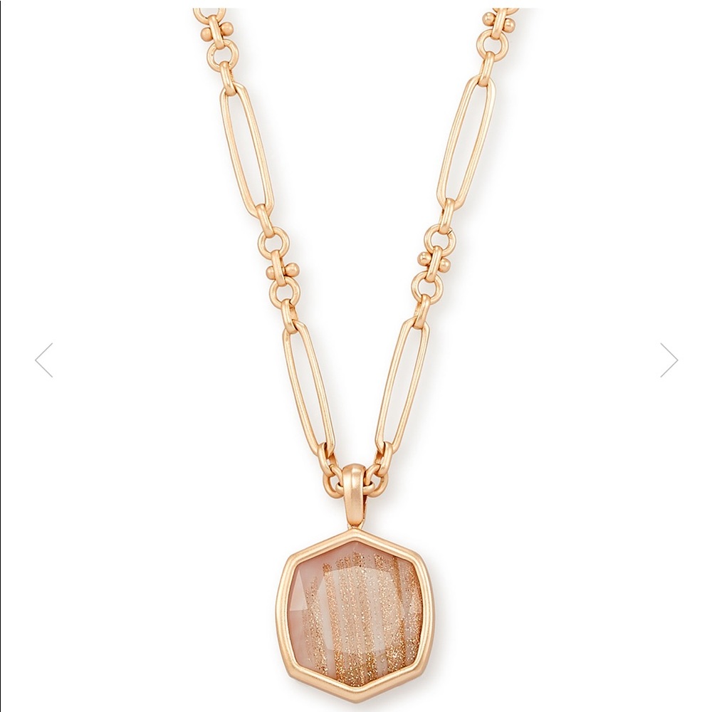 KENDRA SCOTT ROSE FOLD NECKLACE